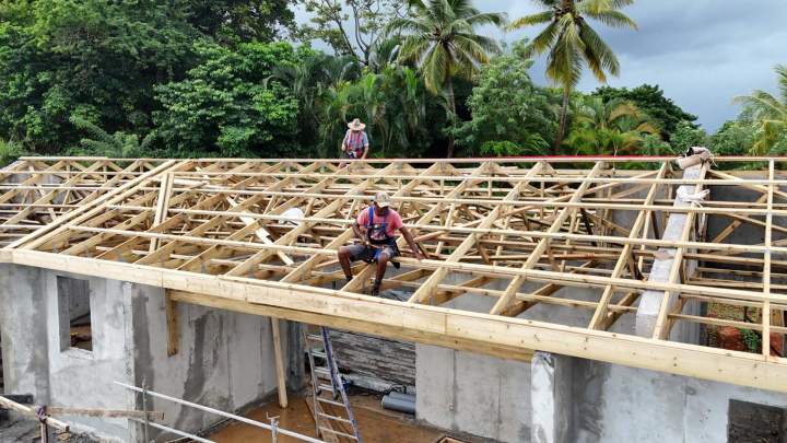 Expert en rénovation de toiture Rivière-Pilote