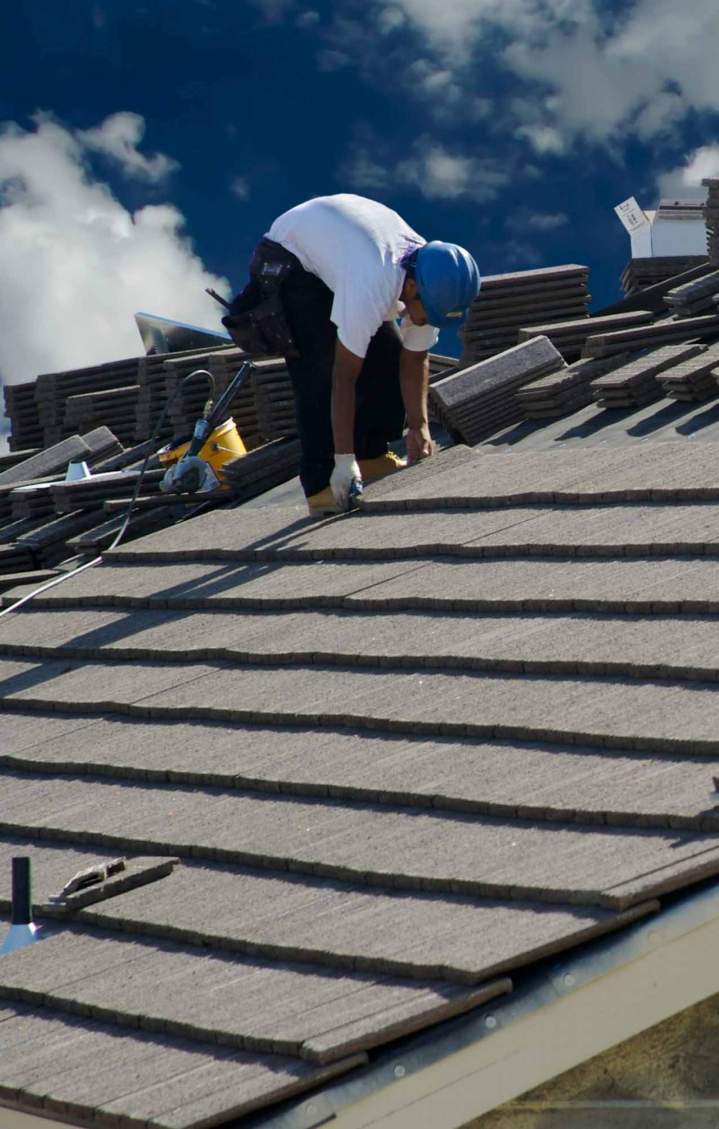 Installation de toiture commerciale Rivière-Pilote